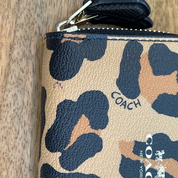 COACH Small Double Zip Coin Case - Picture 4 of 11